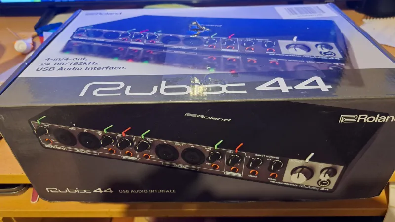 Roland Rubix44 USB interfész External sound card