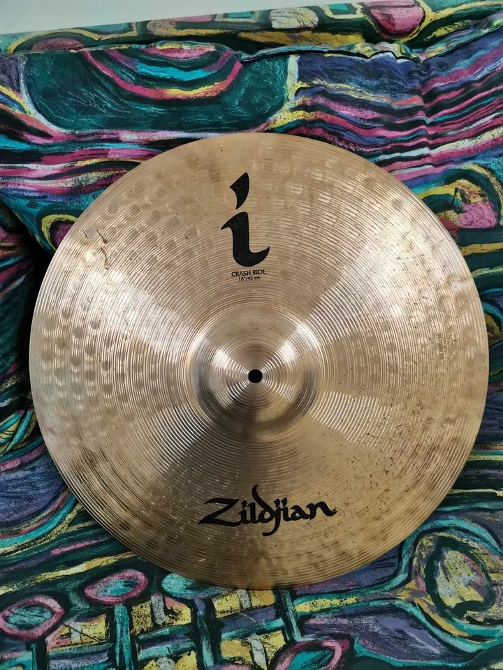 Zildjian ILH18CR 18 crashride Tschinelle 