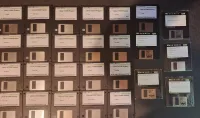 KURZWEIL K2VX és K2000 38darab gyári floppy lemez eladó Sintetizador [August 16, 2024, 6:20 am]