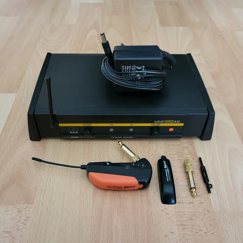 AKG SR40 Vezeték nélküli rendszer