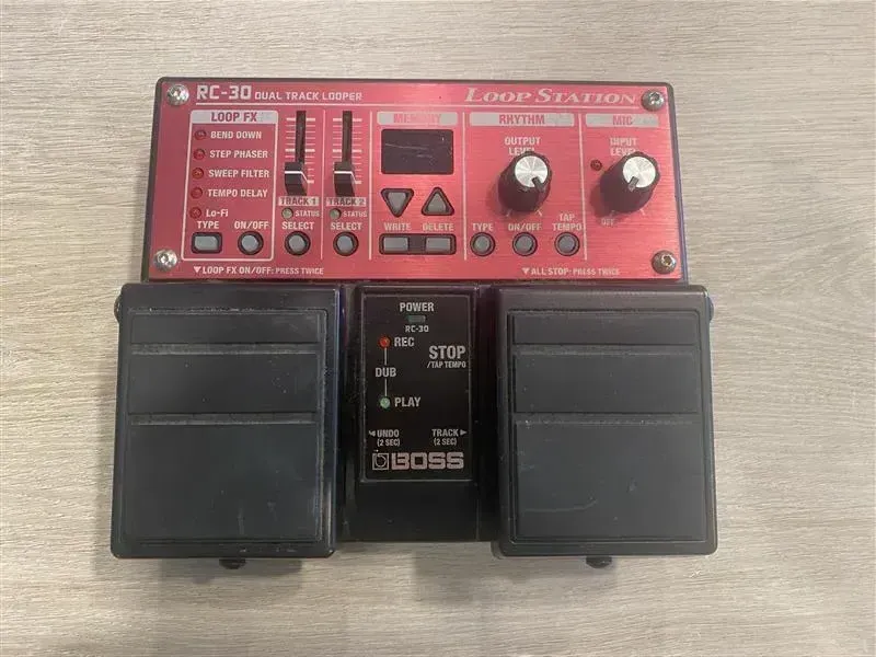 BOSS RC-30 Loop station