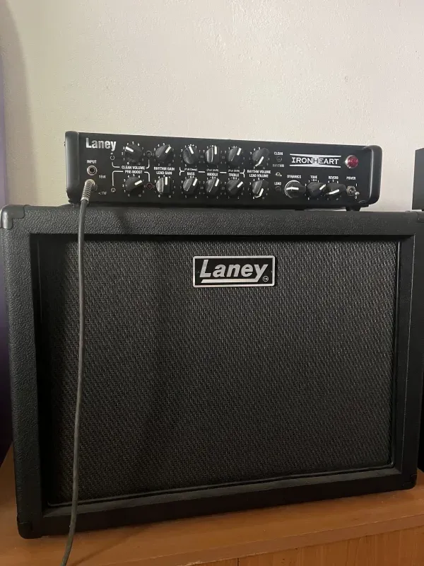 Laney IRT Studio + hangfal Combo de guitarra