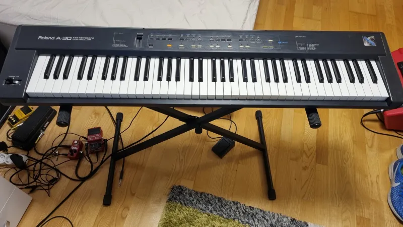 Roland A-30 Synthesizer