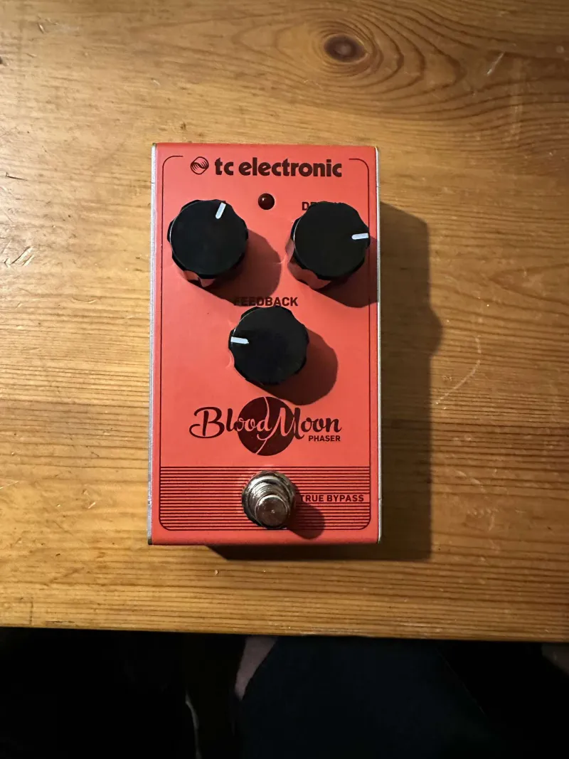 TC Electronic Blood Moon Phaser Pedál