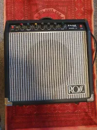 Ross Fame Reverb 25 Guitar combo amp [November 23, 2024, 5:55 pm]