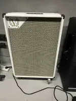 Victory 212 VW 120 Watt Guitar cabinet speaker [September 1, 2024, 10:02 pm]