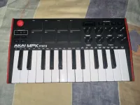 Akai MPK mini MK3 MIDI Keyboard [August 29, 2024, 4:13 pm]