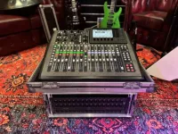 Behringer Behringer X32 Compact szett Mixing desk - Groeg [Today, 9:28 am]