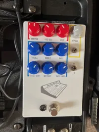 JHS Blue Box 2 Effekt Pedal [September 5, 2024, 1:19 pm]