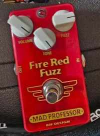 Mad Professor Fire Red Fuzz Efektový pedál [September 5, 2024, 2:17 pm]