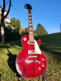 Vintage V100 WR Les Paul Relssued Series E-Gitarre [September 6, 2024, 9:09 pm]