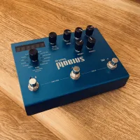 Strymon Mobius Pedal de efecto [September 21, 2024, 4:13 pm]