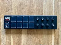 Akai LPD8 MIDI Kontroller [September 29, 2024, 3:36 pm]