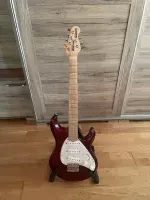 Ernie Ball Music Man Silhouette Special