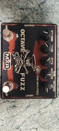 MXR MXR SF01 Slash Octave Fuzz Pedal - J4yW4lk3R [Today, 8:12 am]