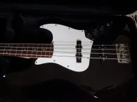 Squier Jazz bass