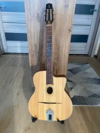 APC Instrumentos Musicais JM 100 Electro-acoustic guitar [October 6, 2024, 11:49 am]