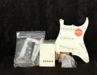 Squier CV 60s Strat szerelék szett