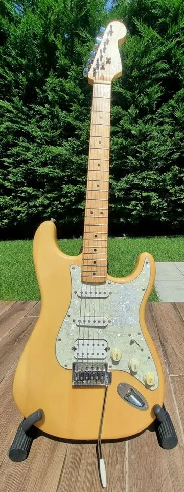 Squier California Series Elektromos gitár