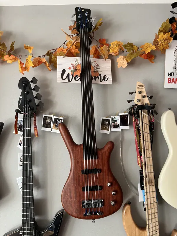 Warwick Corvette std 5 pro series fretless Basszusgitár 5 húros