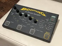 - Boomerang Phrase III Sampler Looper