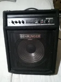 Behringer ULTRABASS BXL900A