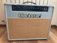 Blackstar HT CLUB 40 elektrónkové gitarové kombo [October 14, 2024, 1:14 pm]