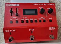 BOSS RC500  loop pedál.