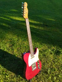 Fender American Standard USA Electric guitar [October 31, 2024, 6:53 pm]