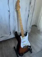 Fender Classic Series 50s Stratocaster Fender Classic Series 50s Stratocaster