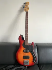 Fender Dimension Bass Deluxe