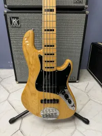 Lakland Skyline DJ5 Darryl Jones Signature