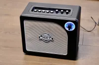 Mooer Hornet 15W modellező gitárkombó Combo de guitarra [October 14, 2024, 10:29 am]