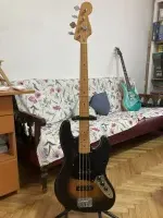 Squier 40th Anniversary Jazz Bass 2-Color Sunburst