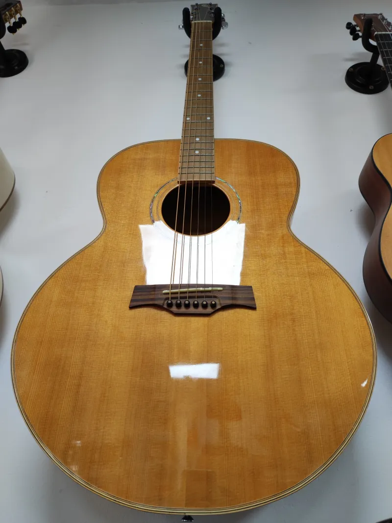 Baton Rouge Juliana Akusztikus gitár