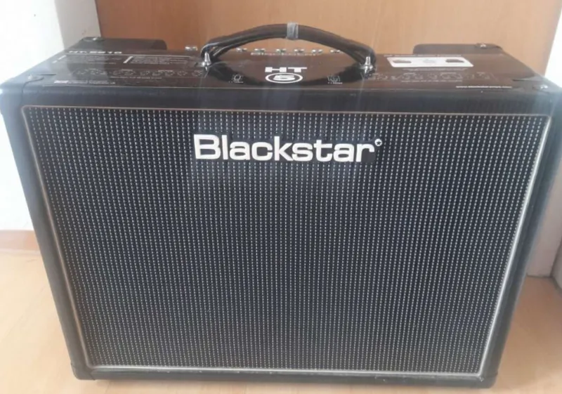 Blackstar HT 5210 csöves erősítő Guitar amplifier