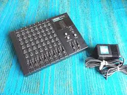 BOSS Bx-8 Mezclador