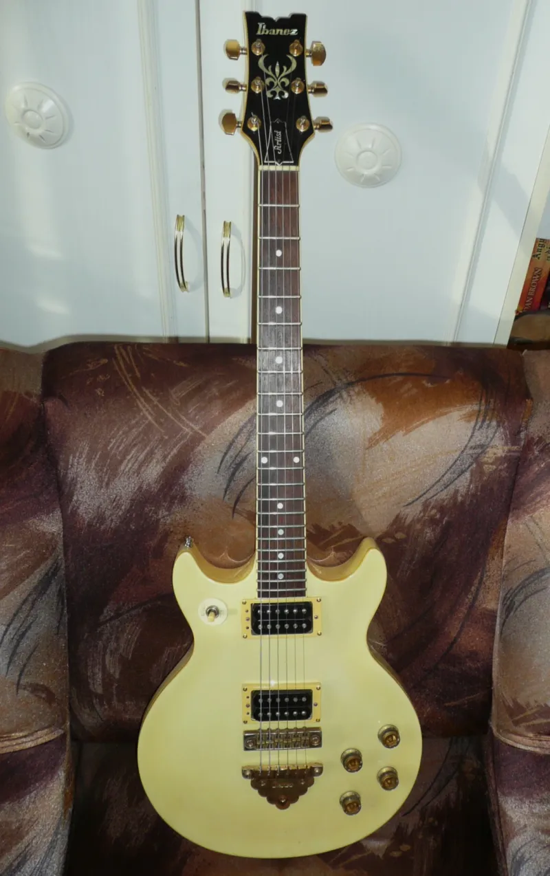 Ibanez Artist AR-100 1982 Japan Elektrická gitara