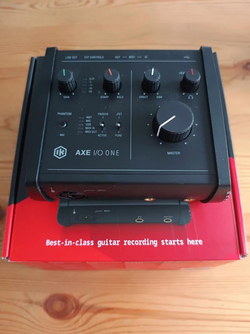 IK Multimedia Axe IO One Audio Interfaz de audio