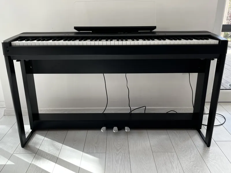 Kawai ES-520B Digital piano