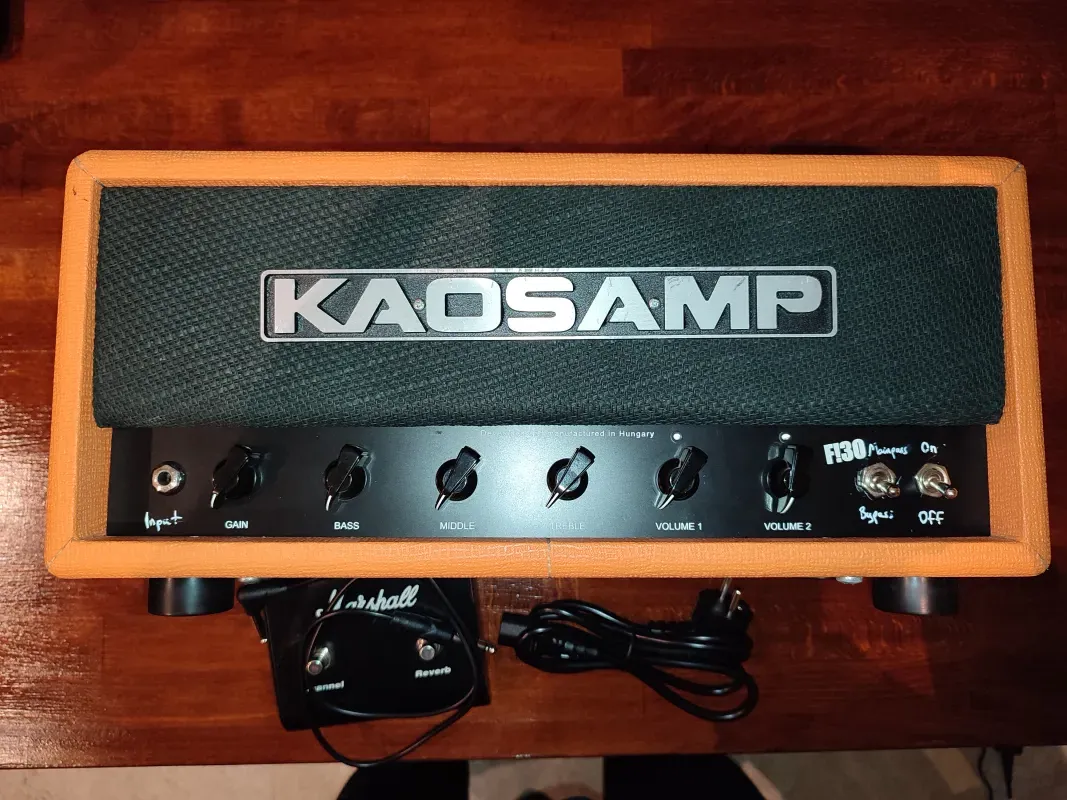 Mákosamp F30 Guitar amplifier