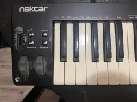 Nektar SE49 Teclado MIDI [October 21, 2024, 2:56 pm]