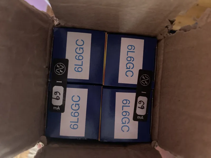 - 6L6GC Vacuum tube kit
