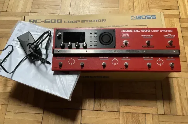BOSS RC 600 Loop station