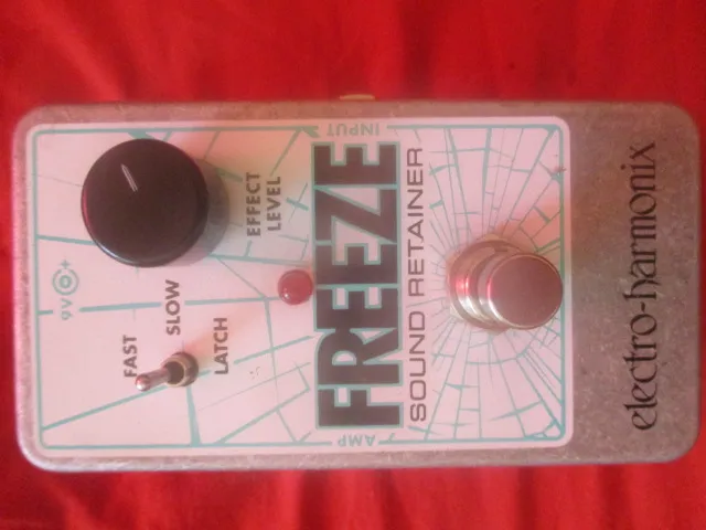 Electro Harmonix Freeze Sound Retainer Pedal