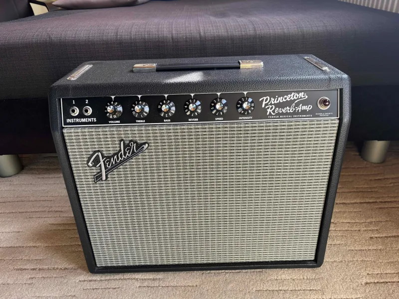 Fender Fender 65 Princeton Reverb Csöves erősítő