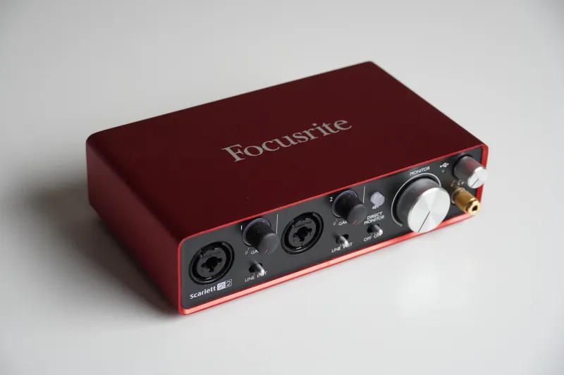 Focusrite Scarlett 2i2 2nd gen. Audio Interface