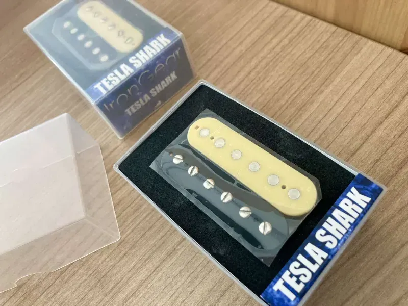  Tesla Shark Slash signature Pickup