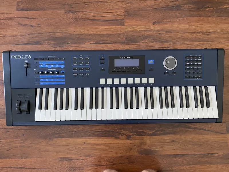 KURZWEIL PC3LE6 Sintetizador