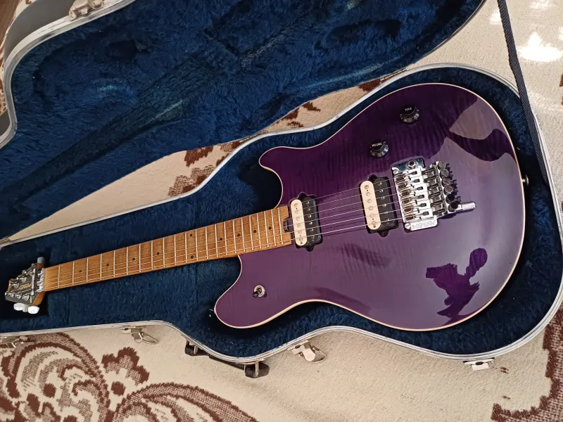 Peavey Wolfgang Guitarra eléctrica